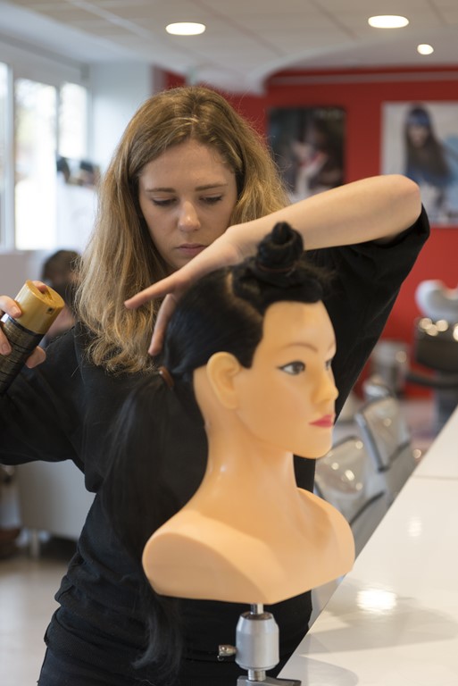 CAP Coiffure au Lycee professionnel St Joseph a Blanquefort